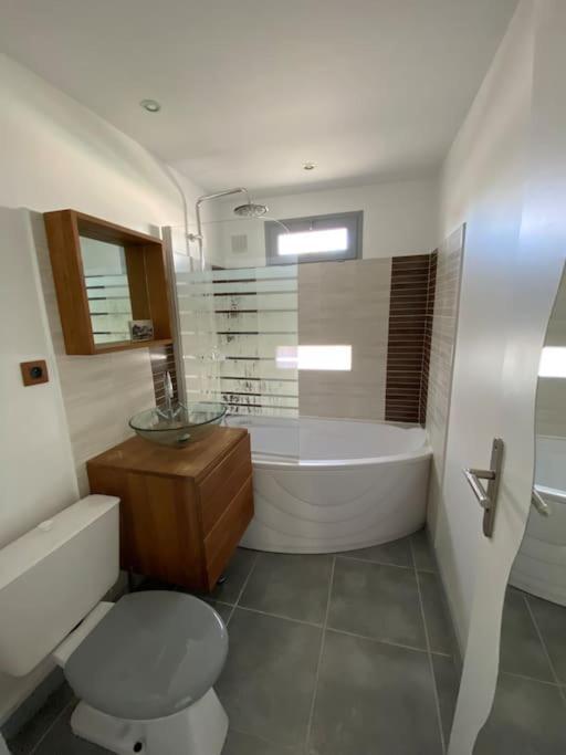 Agreable Maison, Plage A 400M, Jardin, Piscine Et Tennis Saint-Palais-sur-Mer Extérieur photo